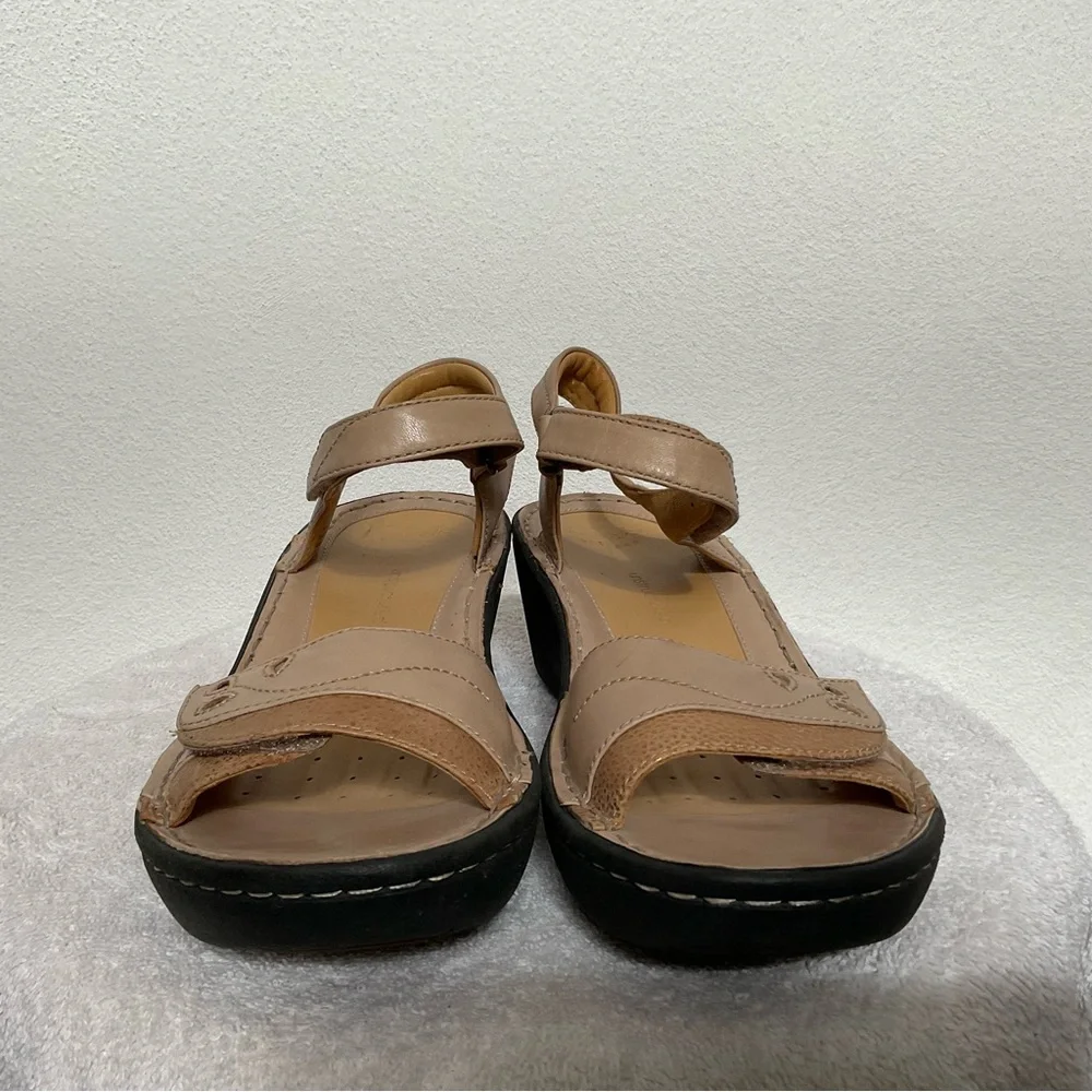 Clarks Artisan Unstructured Dory Leather Wedge Light Tan Size 8 Summer